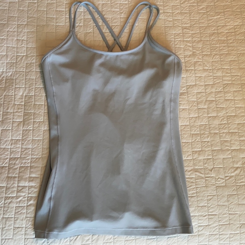 Lululemon Tank with Shelf Bra Size 8
